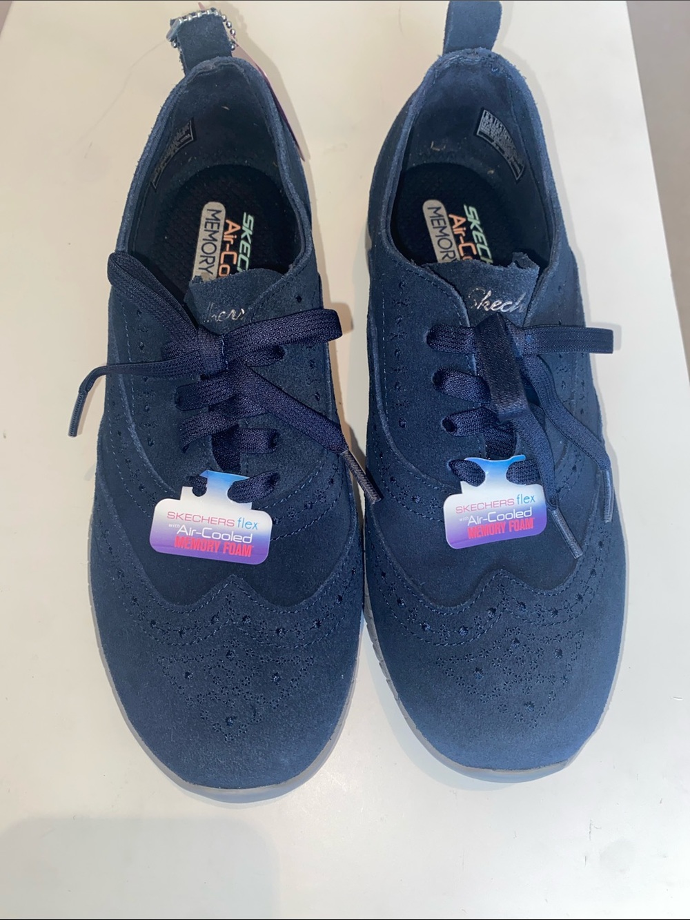 NIB Skechers Flex Smart & Sassy Sneaker in Navy Suede Size 8.5